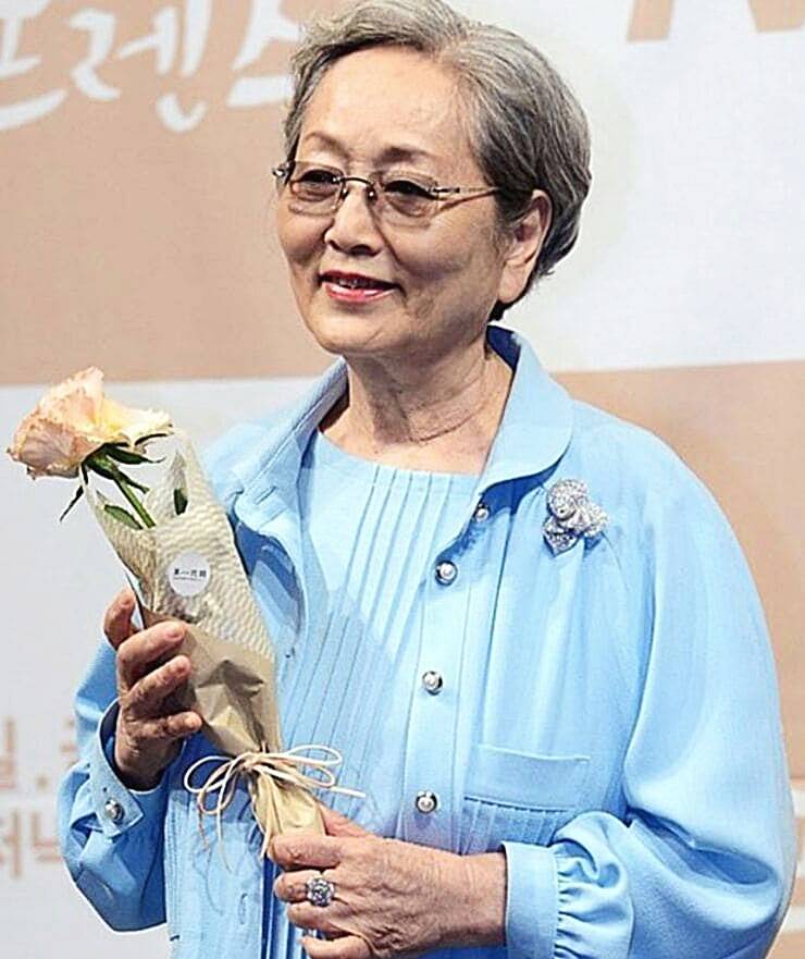 배우-김영옥