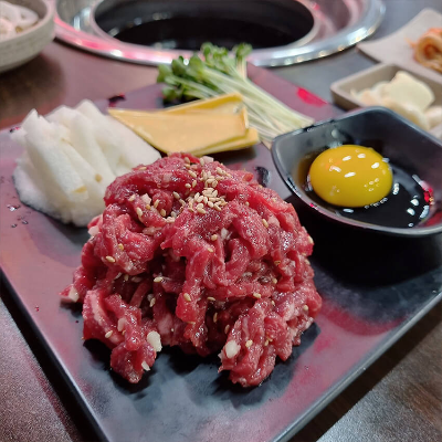 한우육회