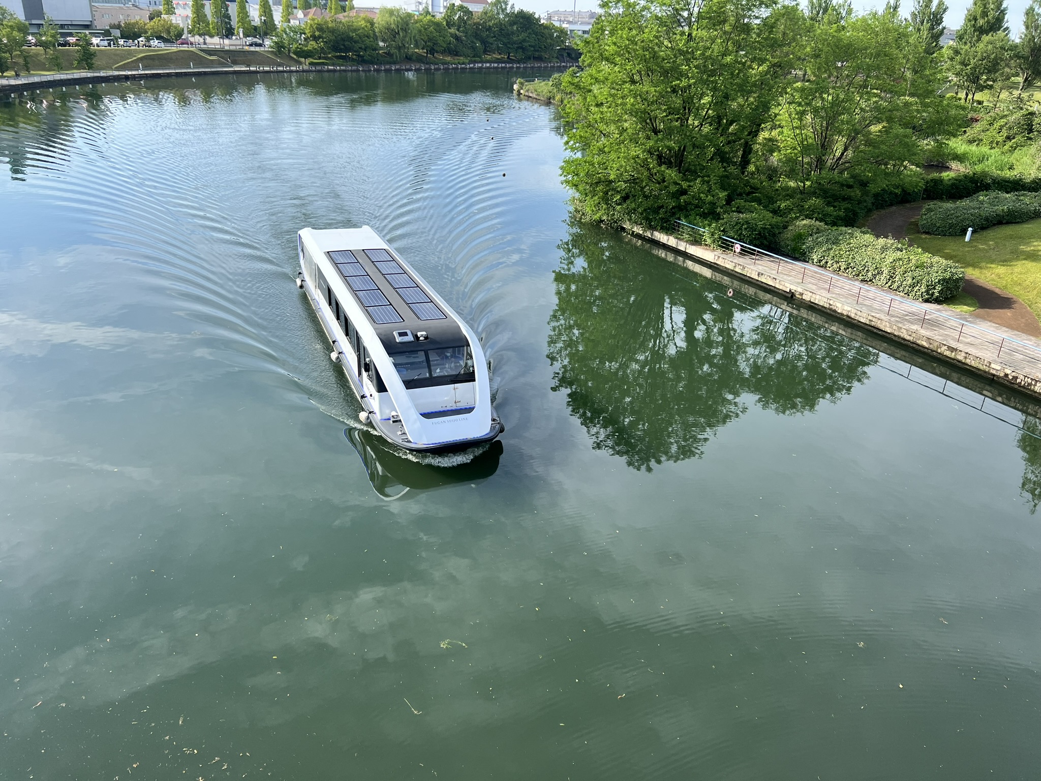 간스이 공원 운하와 유람선