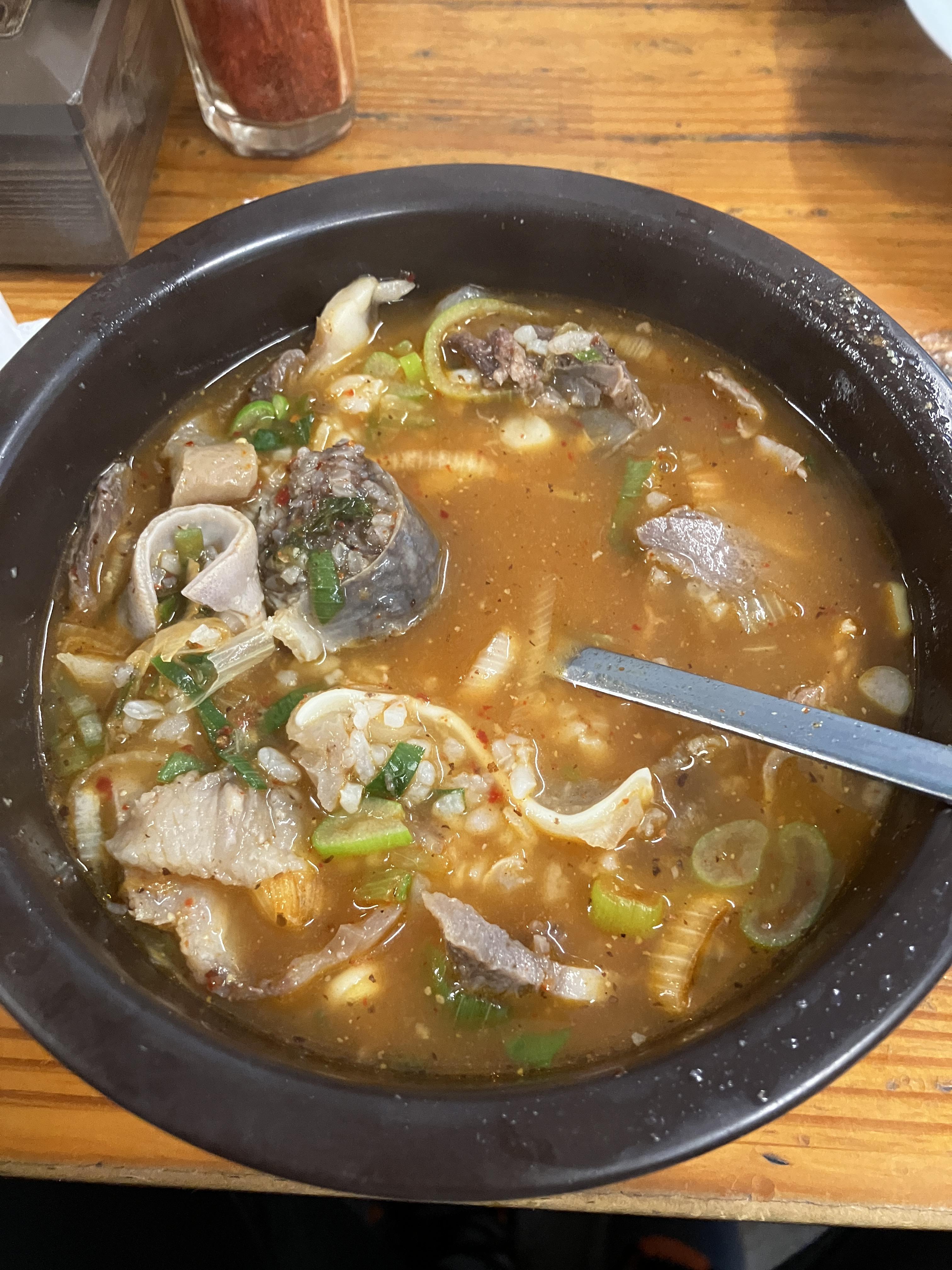 이화찹쌀순대 특 국밥