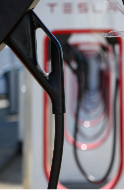 배터리 잔량 몇 %일 때 충전하는 게 가장 효율적일까?