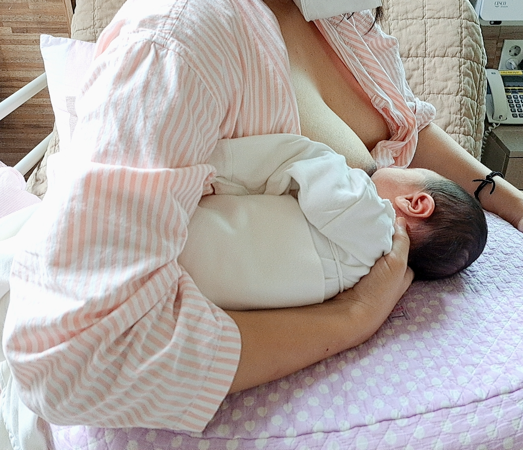 모유수유 장점·단점 – 아들 2명 1년씩 완모하고 느낀 점 적어봄