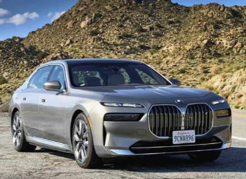 BMW-i7-가격-및-견적