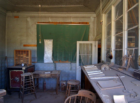 고령화와 지방 소멸: 지역 사례 분석