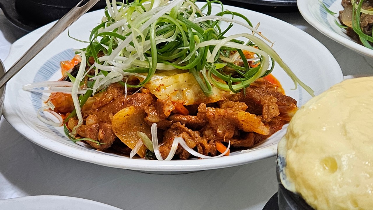 쌀밥지정업소 홀인원쌈밥집