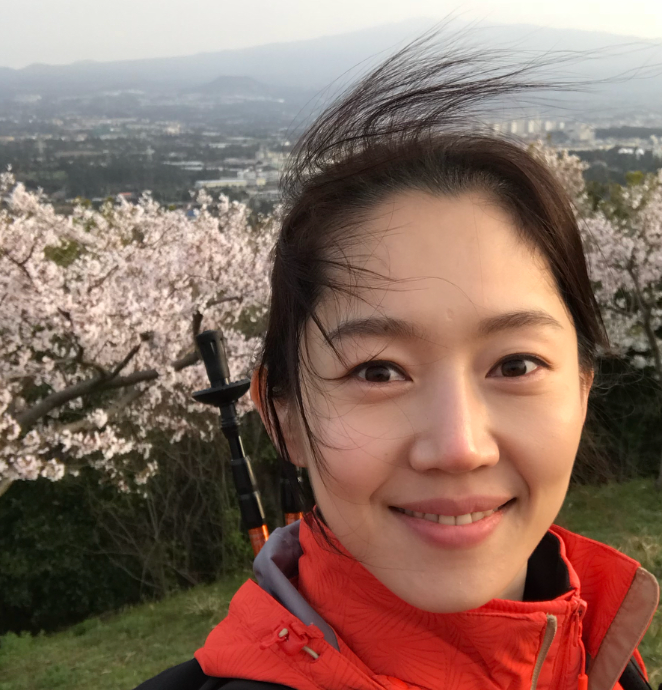 엄지인 아나운서