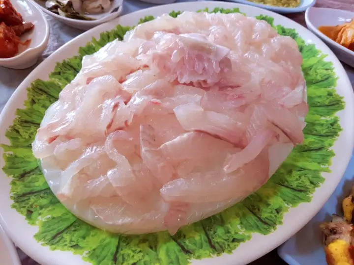 선주 직영 아나고 구이 우럭 한 상 간장게장 추천 식당 태안 만리포해수욕장 맛집