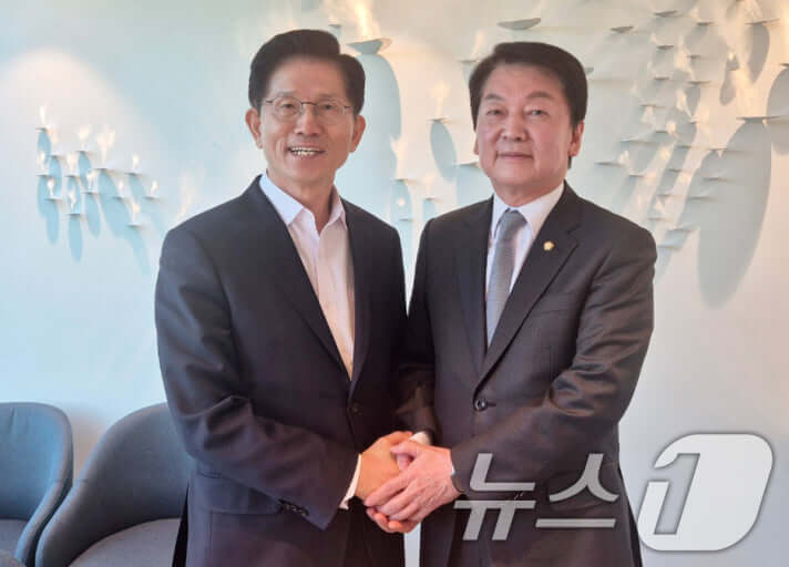 김문수·안철수, 내부분열 속 협력 가능성? 전당대회 후폭풍과 향후 전망