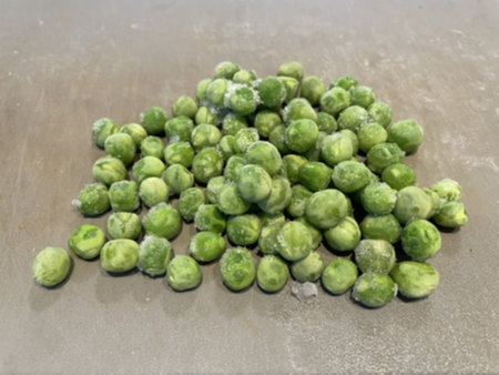 카레 만들기 - 초록색 재료 완두콩