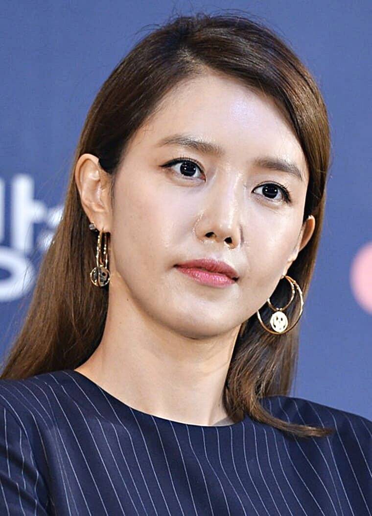 배우-채정안