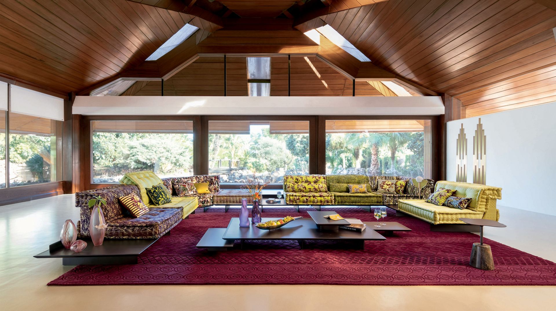 프리미엄 인테리어 가구 브랜드 추천 : 럭셔리한 공간을 완성하는 명품 가구