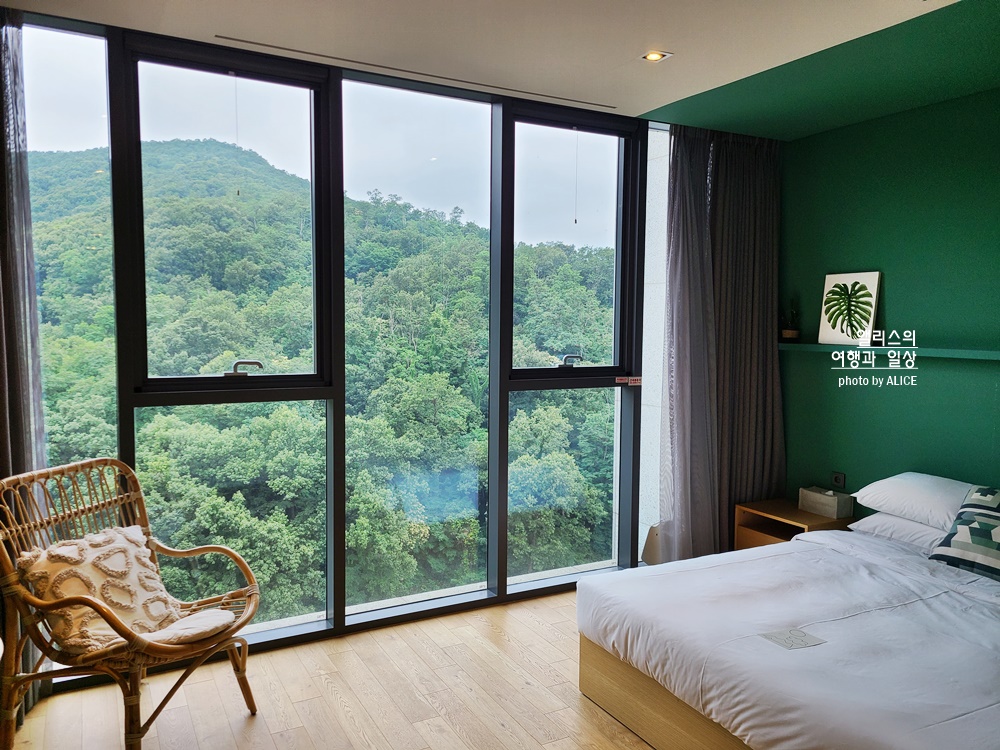 라까사호텔 광명 슈페리어 더불룸 그린 마운틴뷰, 힐링 호캉스 경기도 호텔