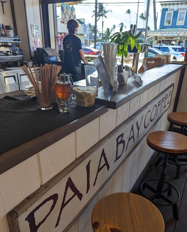 파이아베이-커피-카운터-사진