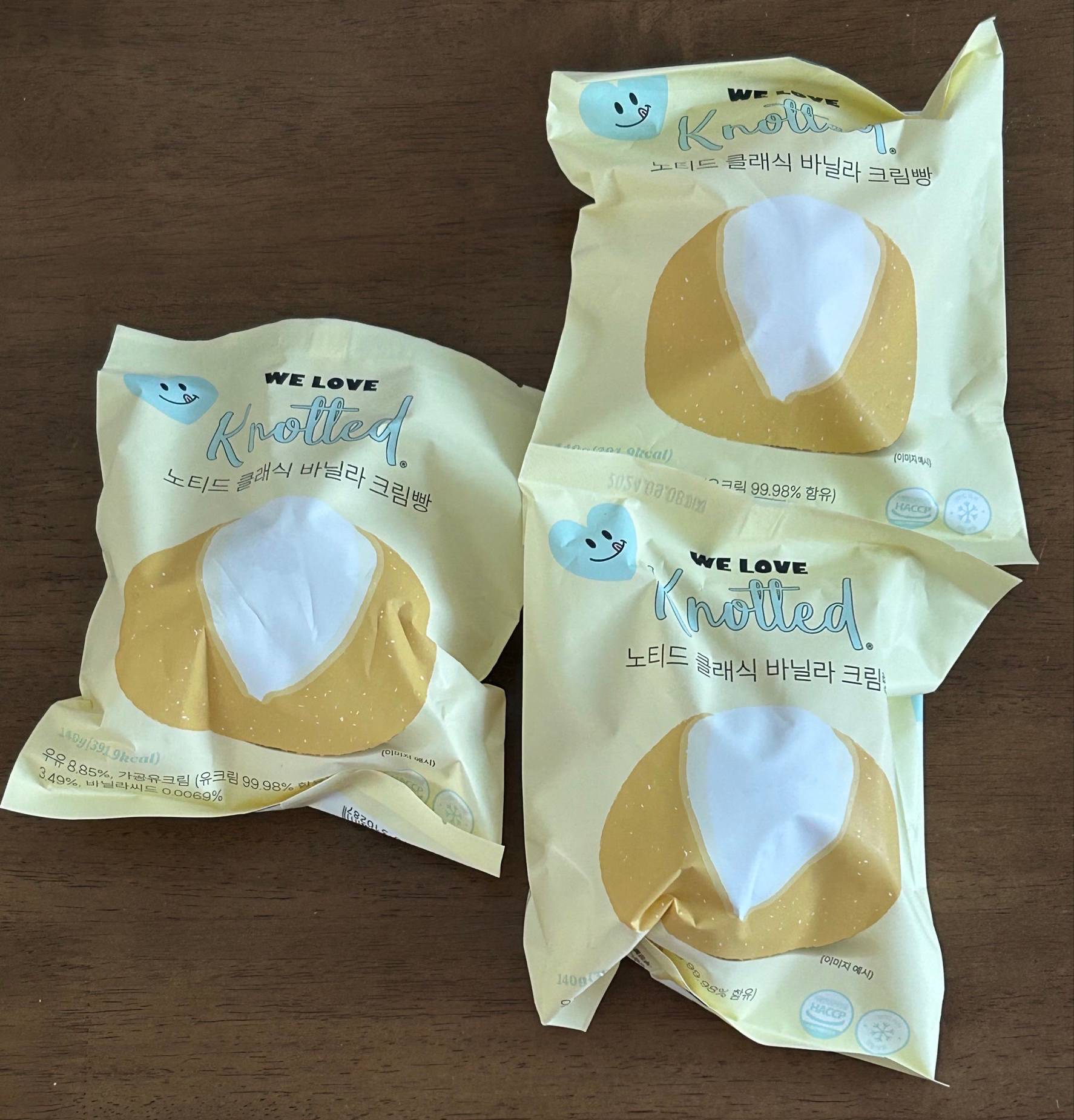 노티드 바닐라크림빵 3개 개별포장