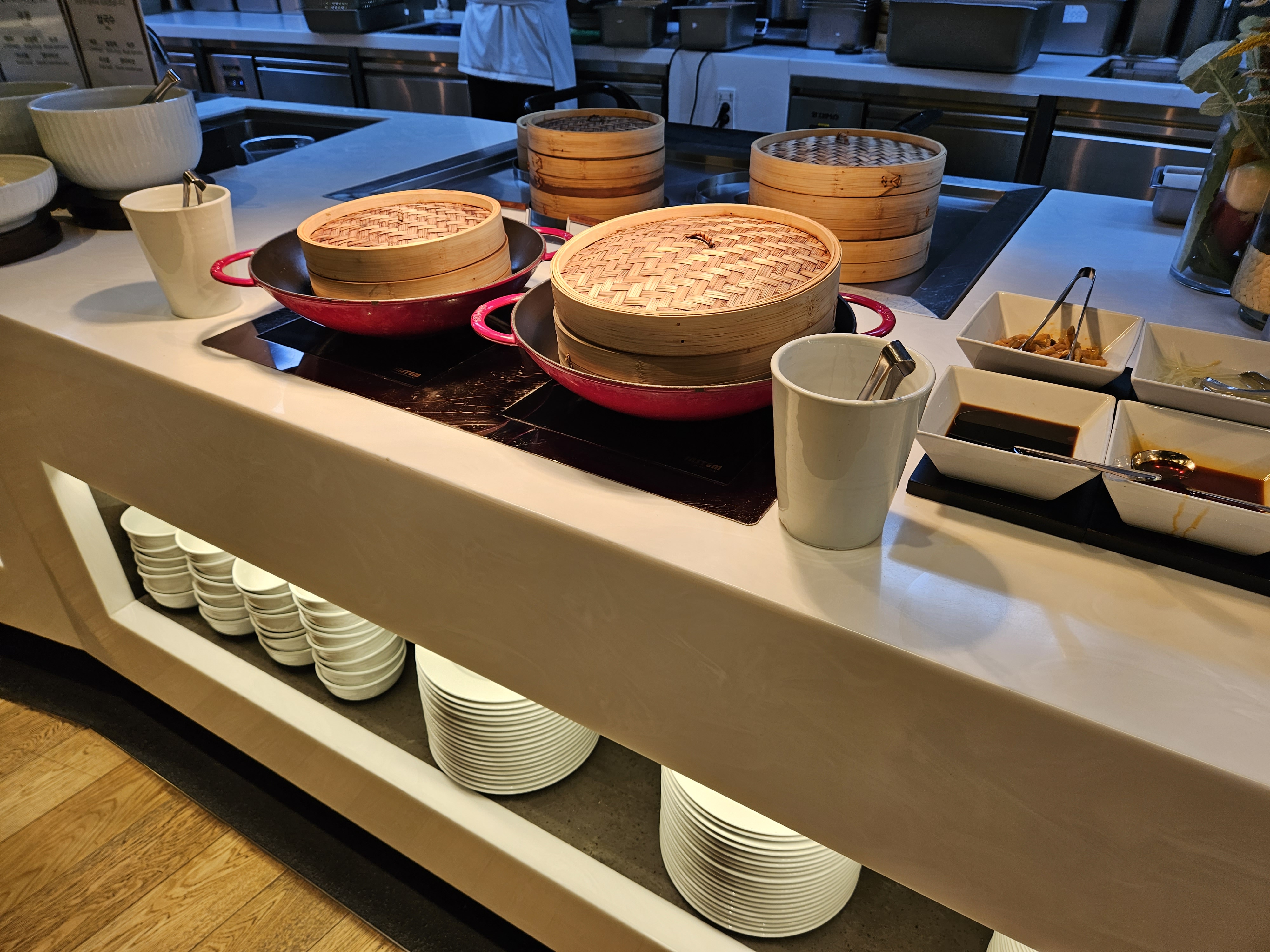 우디 플레이트 딤섬.....