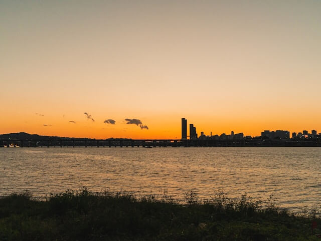 부동산 대책 시장 전망 &amp; 전문가 분석 (+문 정부 비교)