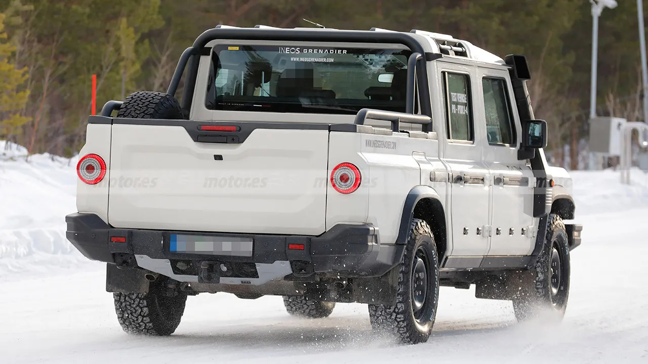 이네오스 그레나디어 픽업트럭