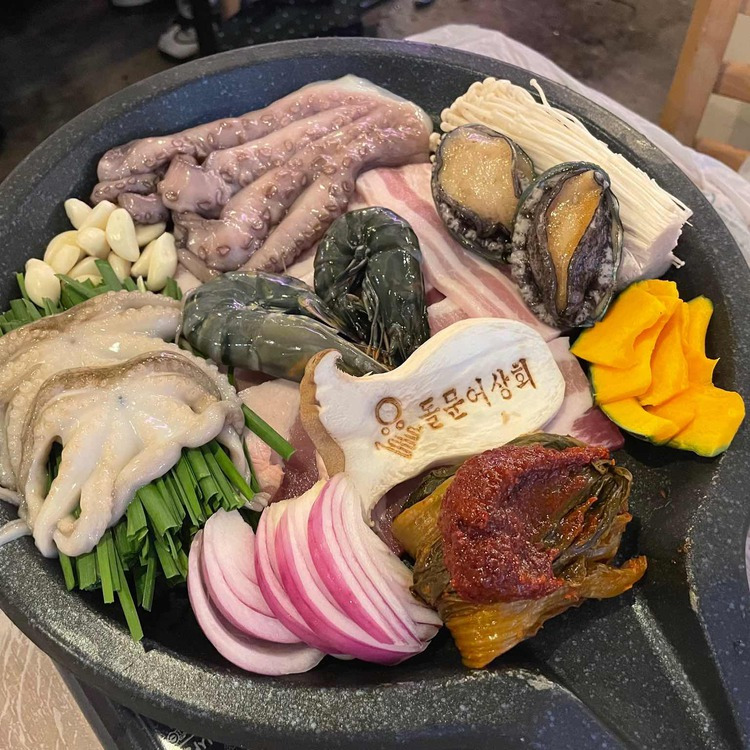 여수 돌문어 상회