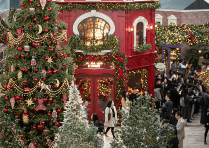 더현대 서울 &amp;#39;크리스마스 빌리지&amp;#39;