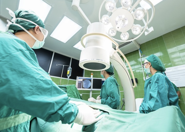 오른쪽 아랫배 통증