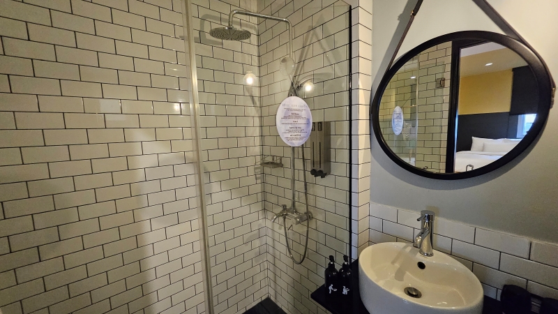 해먹호텔 화장실