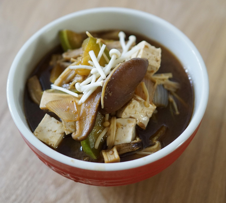 고기 없이도 깊은 맛! 버섯된장찌개 만들기