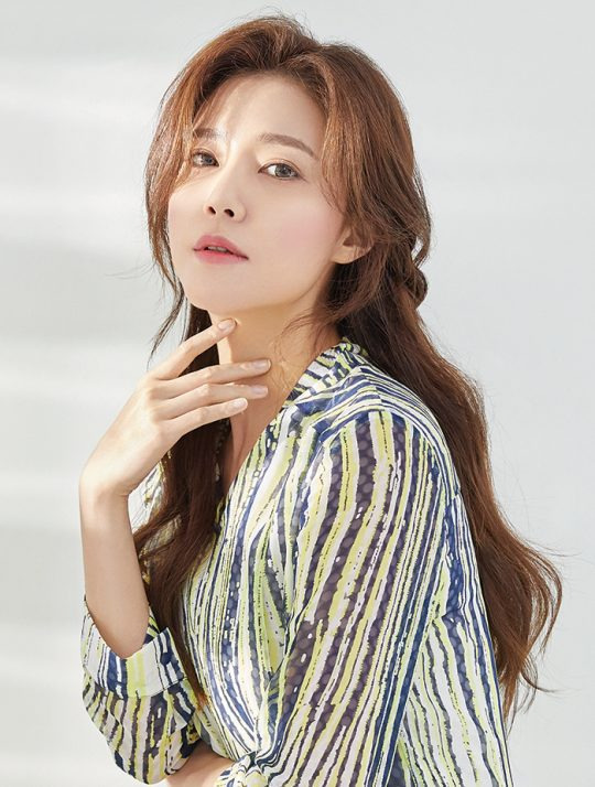 정시아 작품 활동