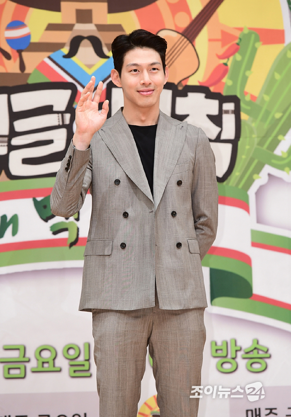 최정원이 SBS &#39;정글의 법칙 in 멕시코&#39; 기자간담회에 참석했다.