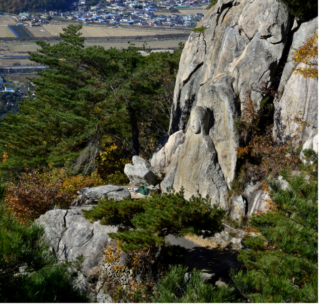 경주에서 느끼는 역사와 자연, 남산