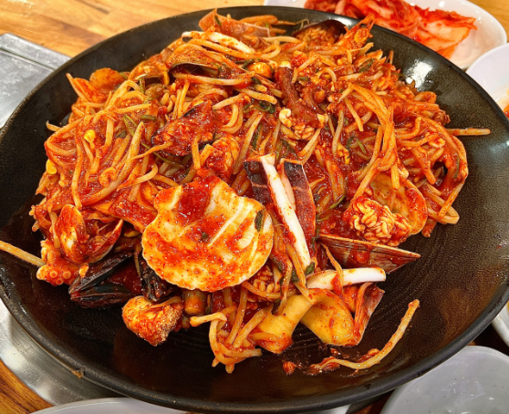 생생정보 고수의부엌 바닷가재해물탕 인천 부평구 대하해물탕