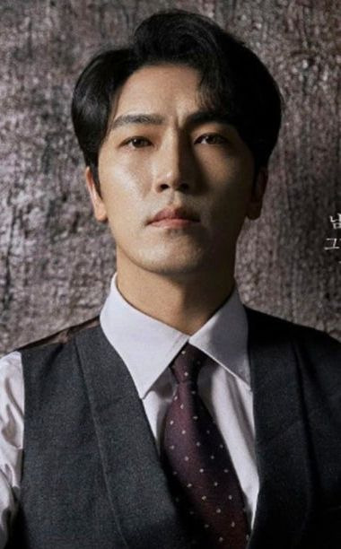 정평 배우 나이 프로필 학력 고향 뮤지컬 필모그래피 문근영 남편 결혼 러브스토리 완벽 정리