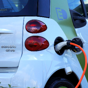 e 퓨얼_ 전기차 _ 충전소