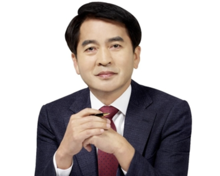 최재형 프로필