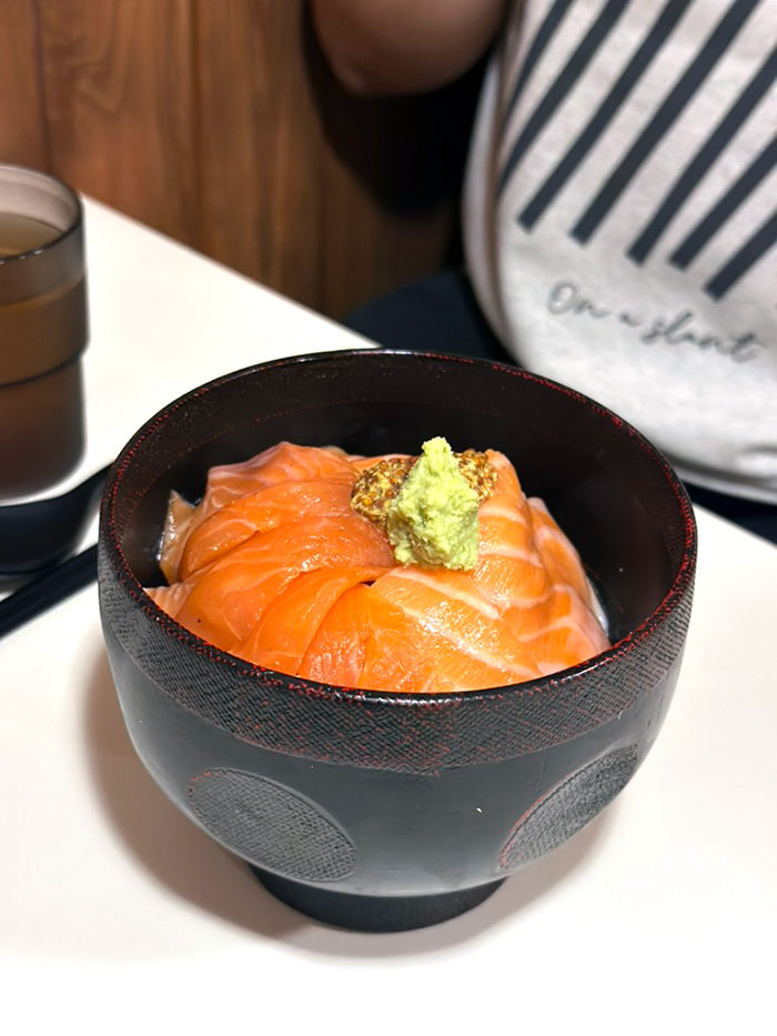 을지로 점심 맛집 인쇄골목에 꽈당 일본식 덮밥 전문점 도우또 どうと