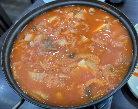 생생정보 생고기김치찌개 인천 중구 옥이이모네