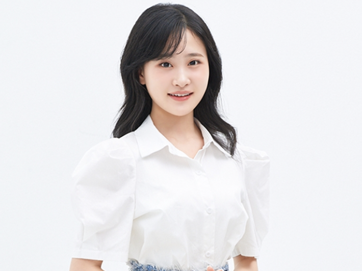 김다현