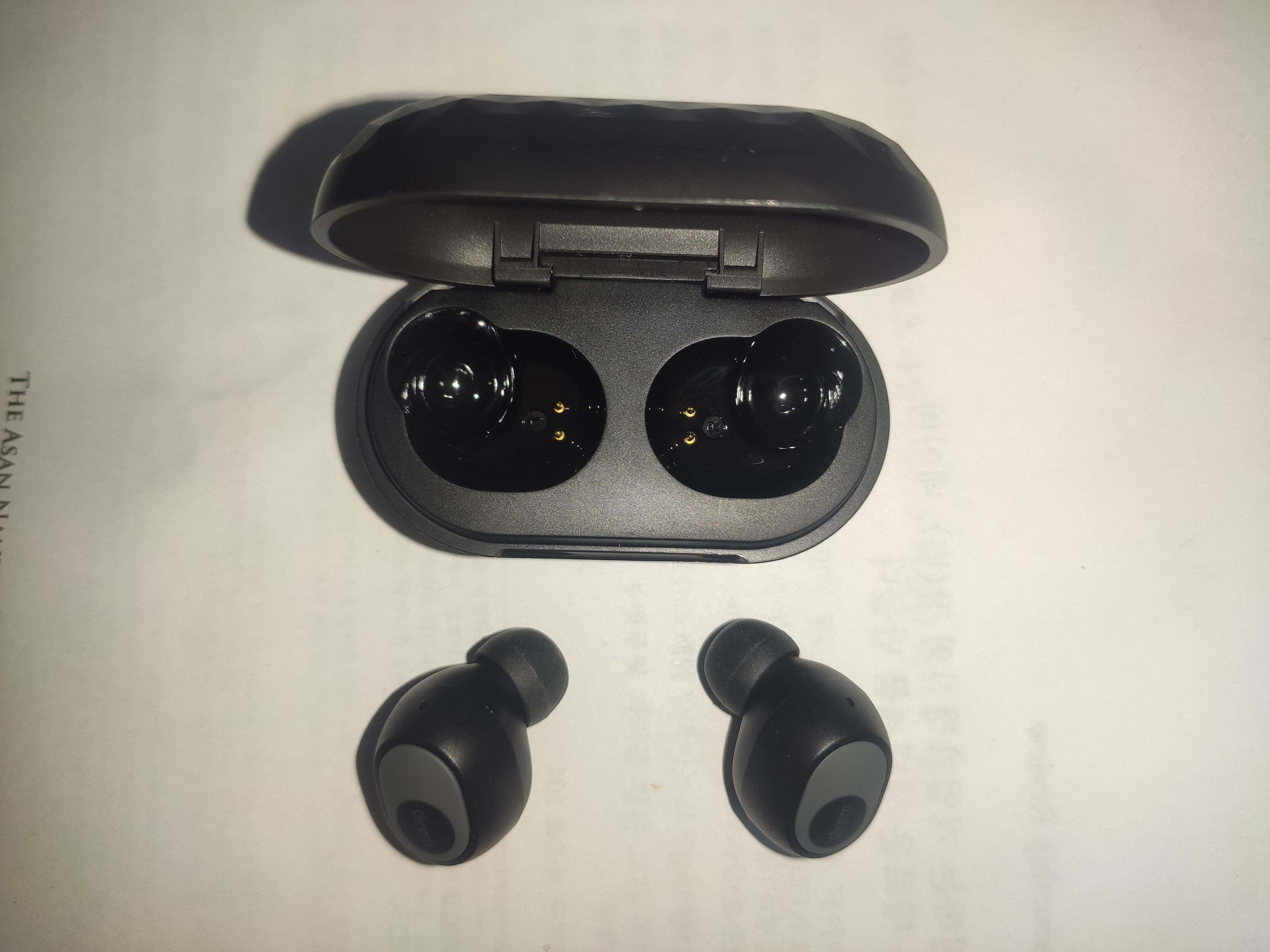 이어폰과 케이스