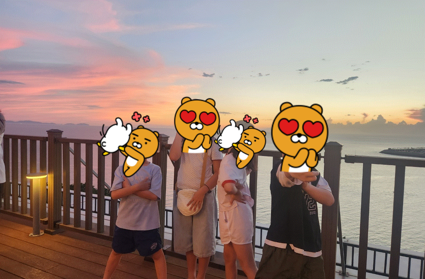 영종도 더 위크앤리조트 루프탑에서 사진