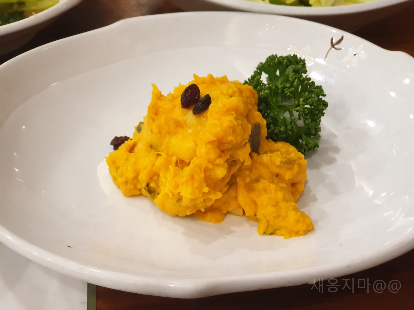 송추가마골-반찬