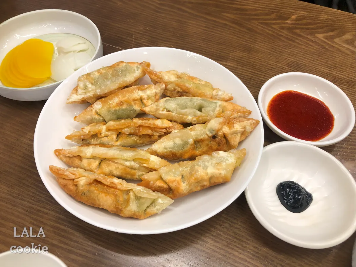 창원-남양동-중국집-맛집-추천-라이라이-군만두