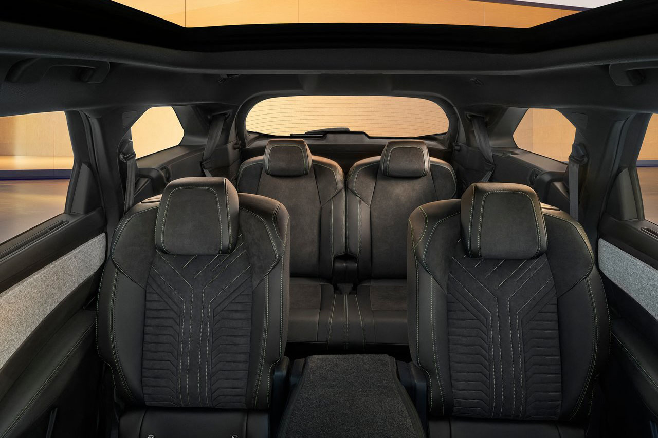 푸조 5008 스마트 하이브리드