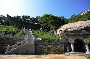 보문사 석실입구