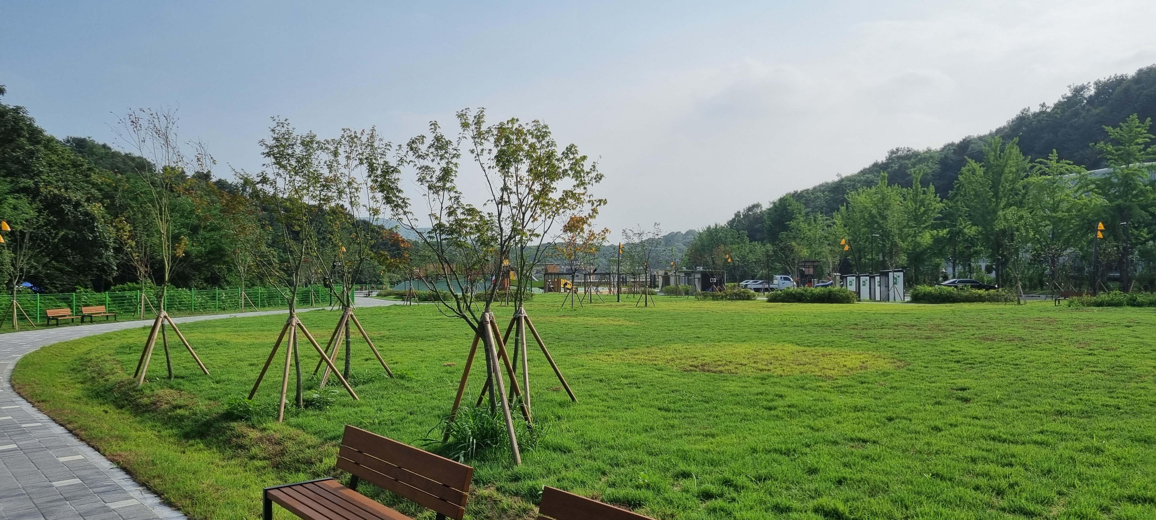 율동공원캠핑장 잔디마당
