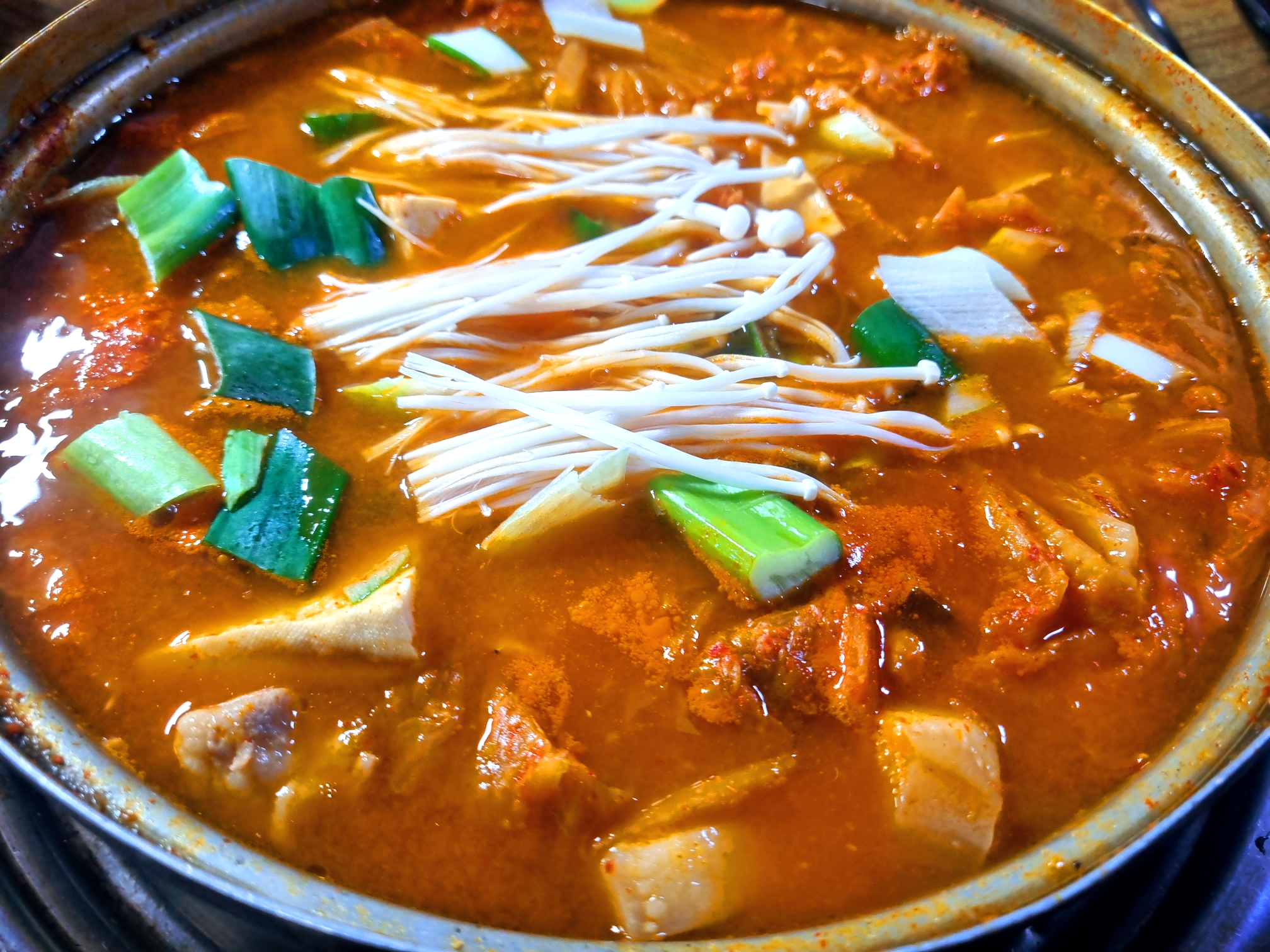 토요일은 밥이좋아 보령맛집 묵은지 김치찌개