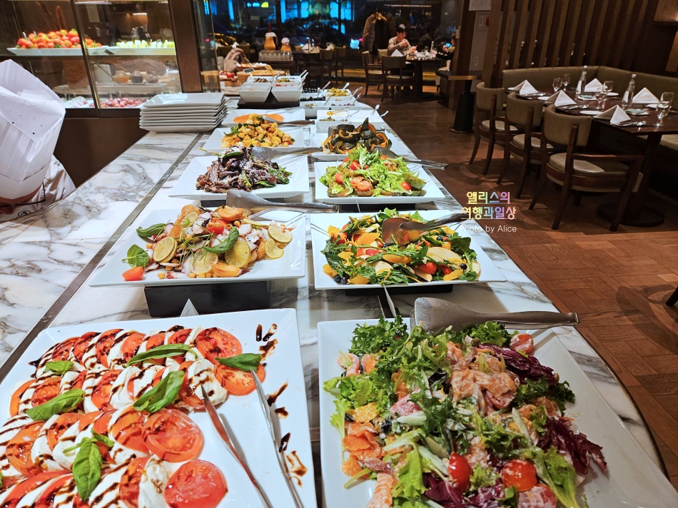 23% 할인 서울 5성급 호텔 뷔페 앰배서더 서울 풀만호텔 더킹스 뷔페 후기