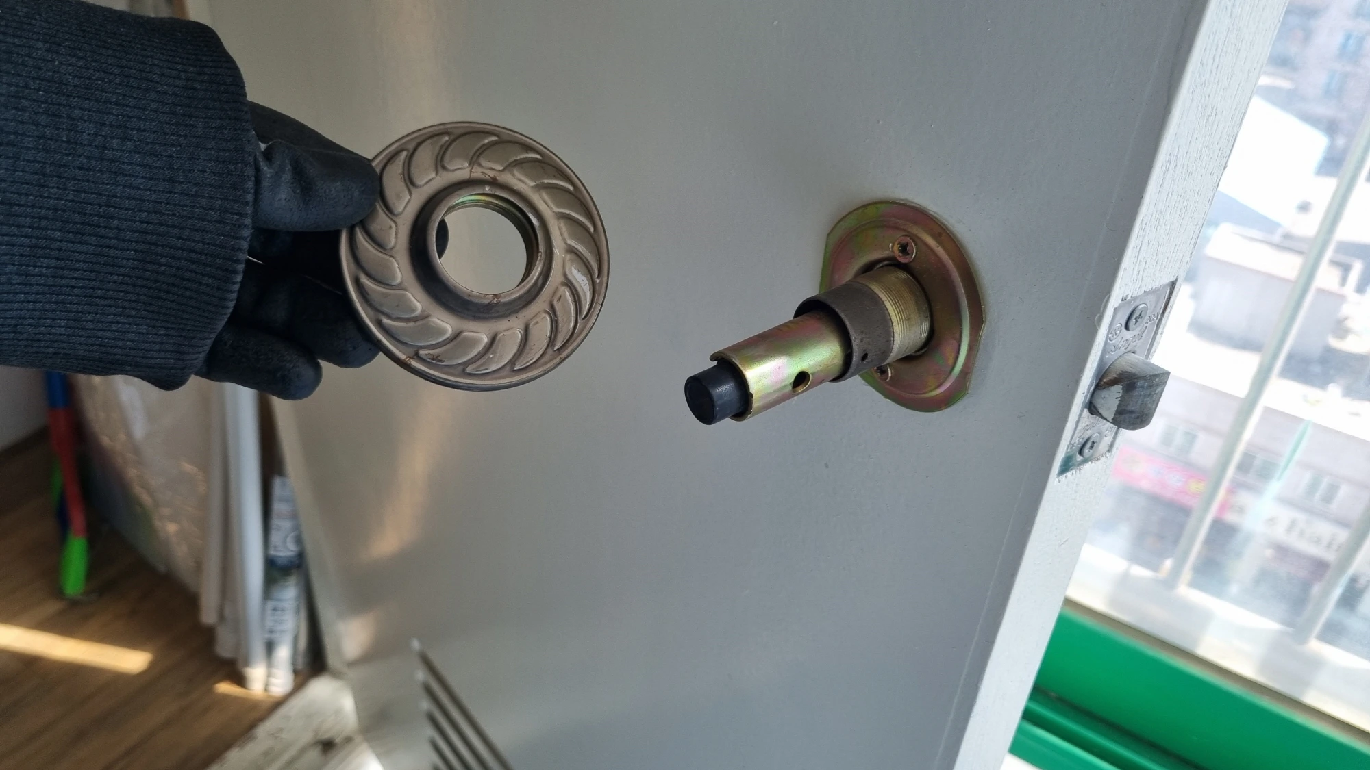 손잡이 커버 뺀 모습