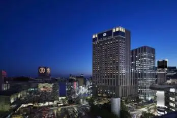 요코하마 베이 쉐라톤 호텔 타워즈