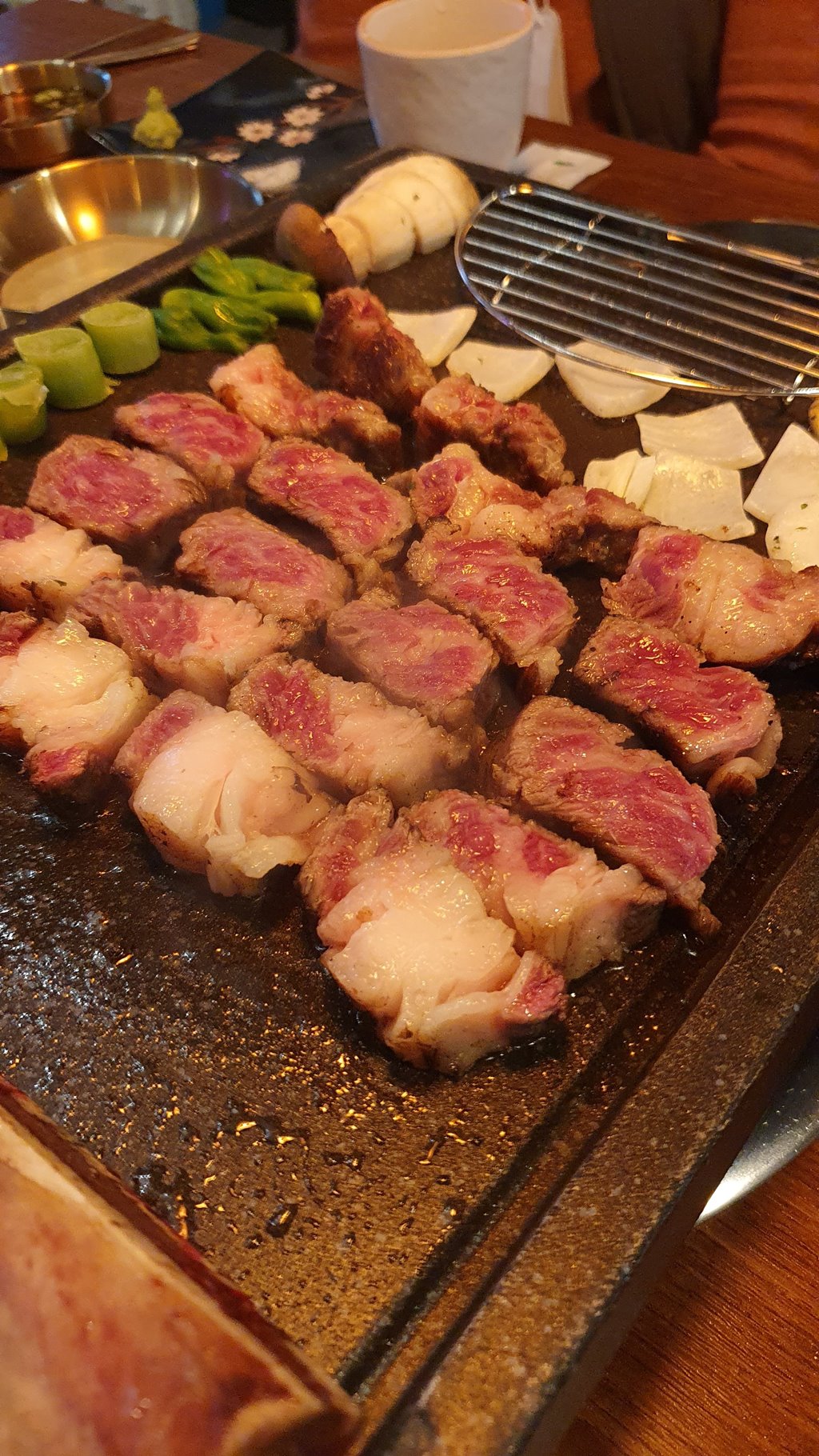 육몽