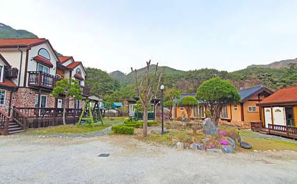 용추수펜션