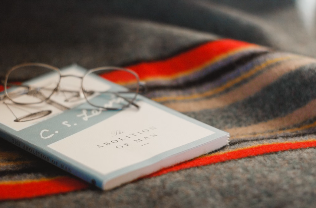 독일 통일 전후 문학 – 동독과 서독의 서사 차이